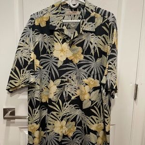 Tommy Bahama Hawaiian Hibiscus Camp Shirt All Silk